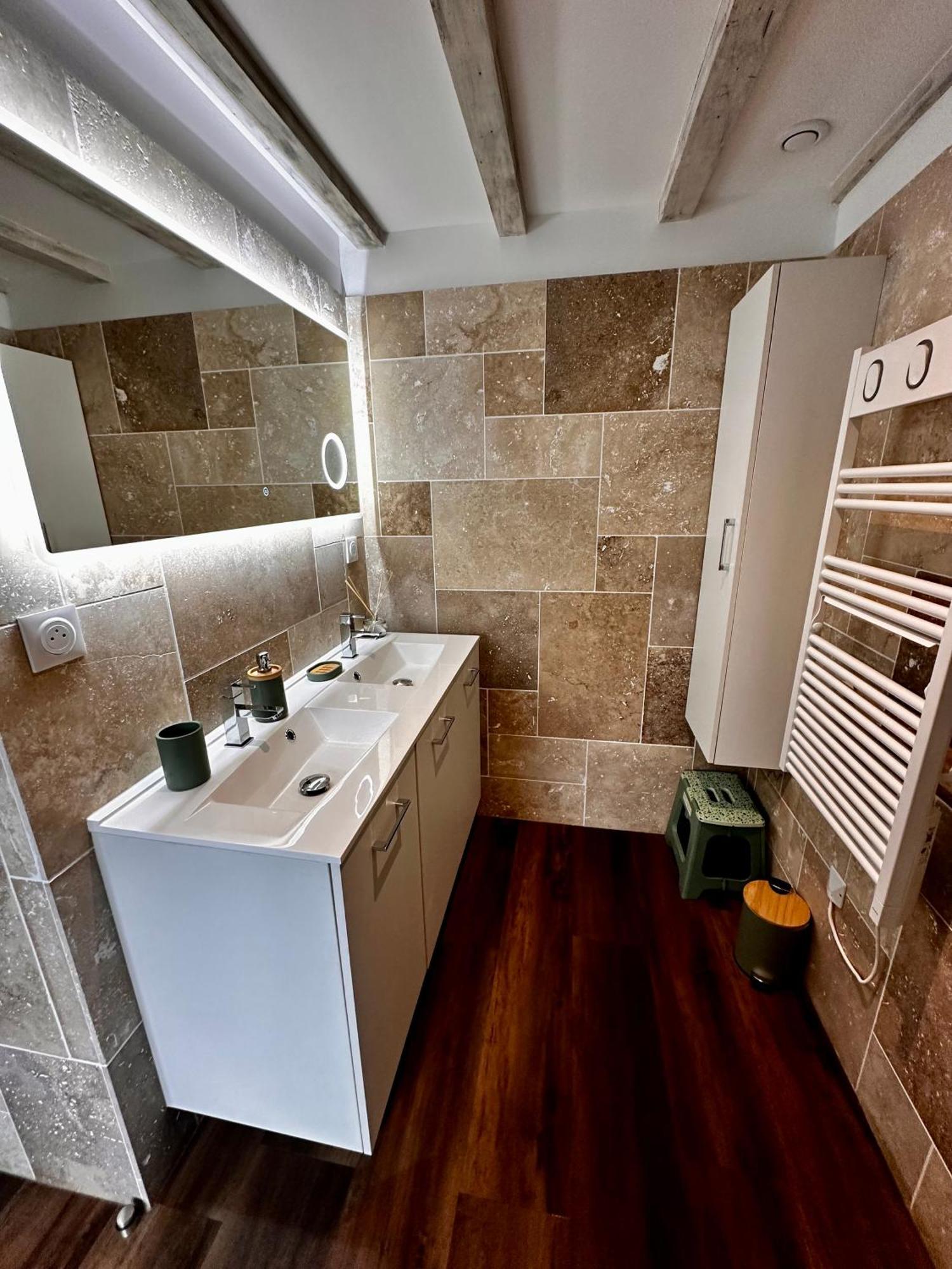 Maison Coeur De Ville Montchanin Extérieur photo