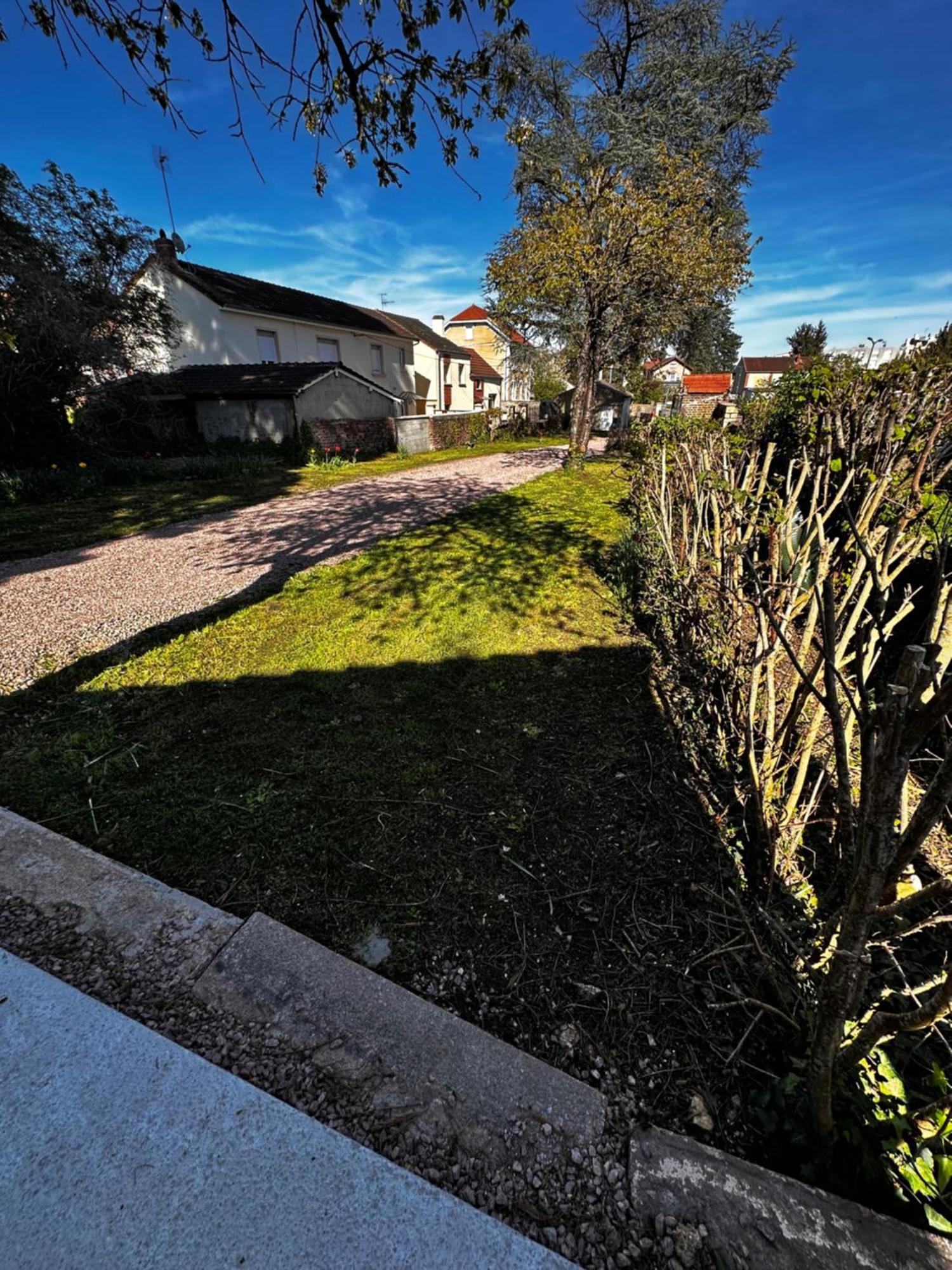 Maison Coeur De Ville Montchanin Extérieur photo